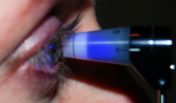 Wireless system for measuring intraocular pressure